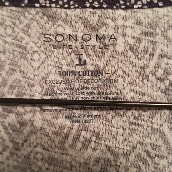 Top - Picture 2 of 2